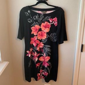 Tommy Bahama - “Bedoin Blossoms” - Size S/P - EUC